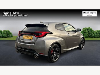Used Toyota Yaris 2024 for sale - 75915693: Photo
