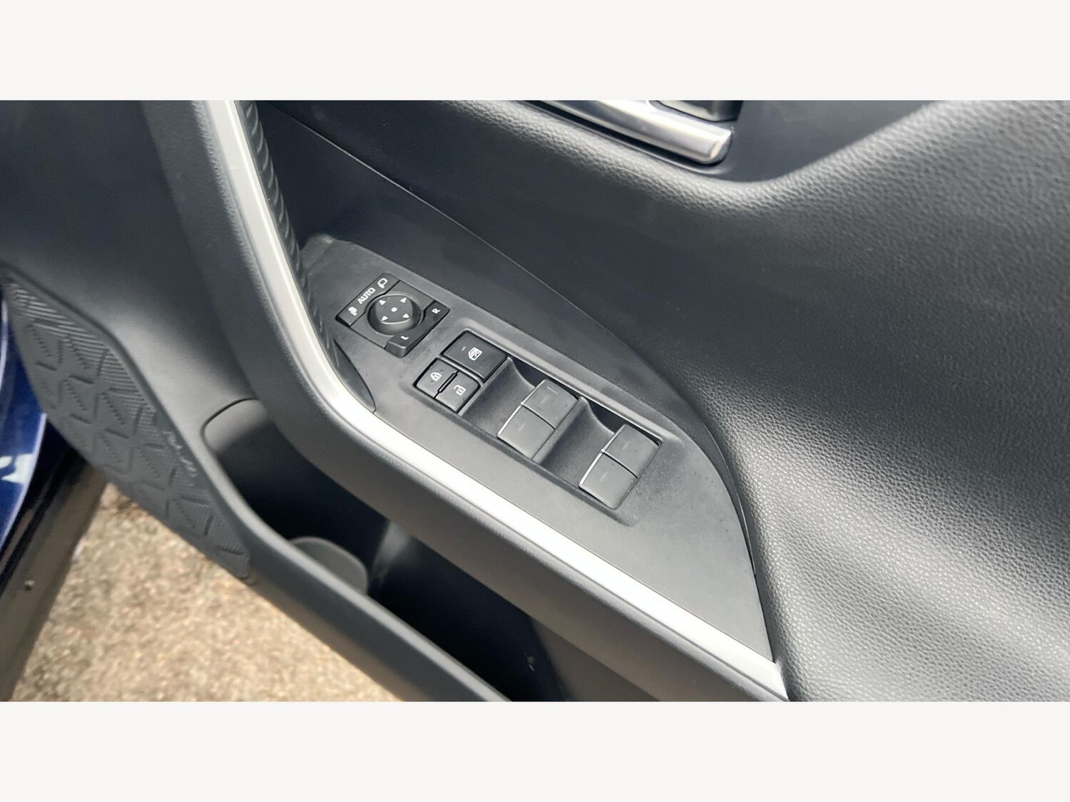 Used Toyota RAV4 2023 for sale - 77344337: Photo 31