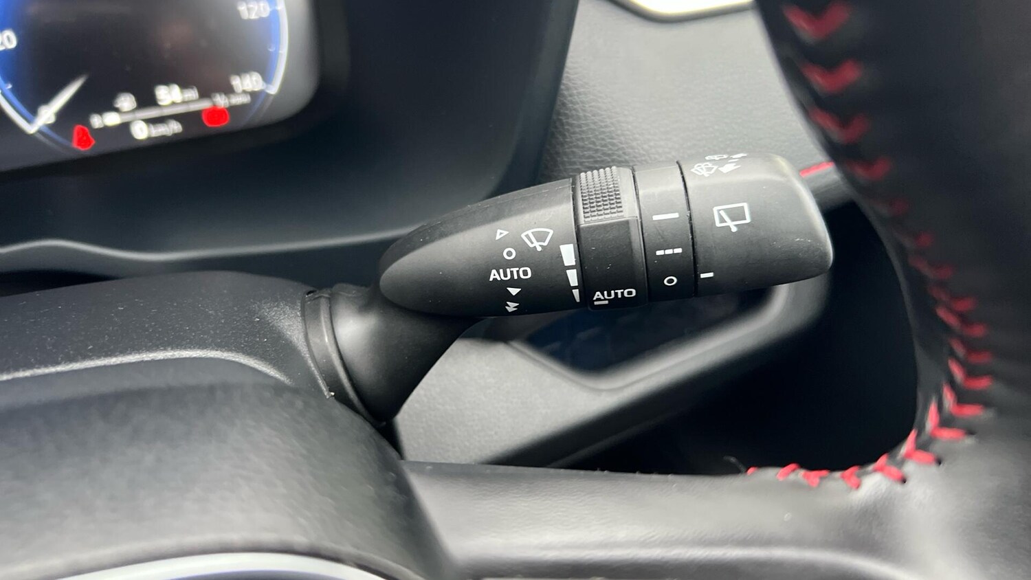 Used Toyota RAV4 2023 for sale - 77344337: Photo 44