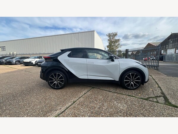 Used Toyota C-HR 2024 for sale - 76239836: Photo 18