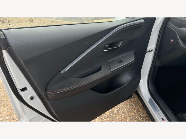 Used Toyota C-HR 2024 for sale - 76239836: Photo 35