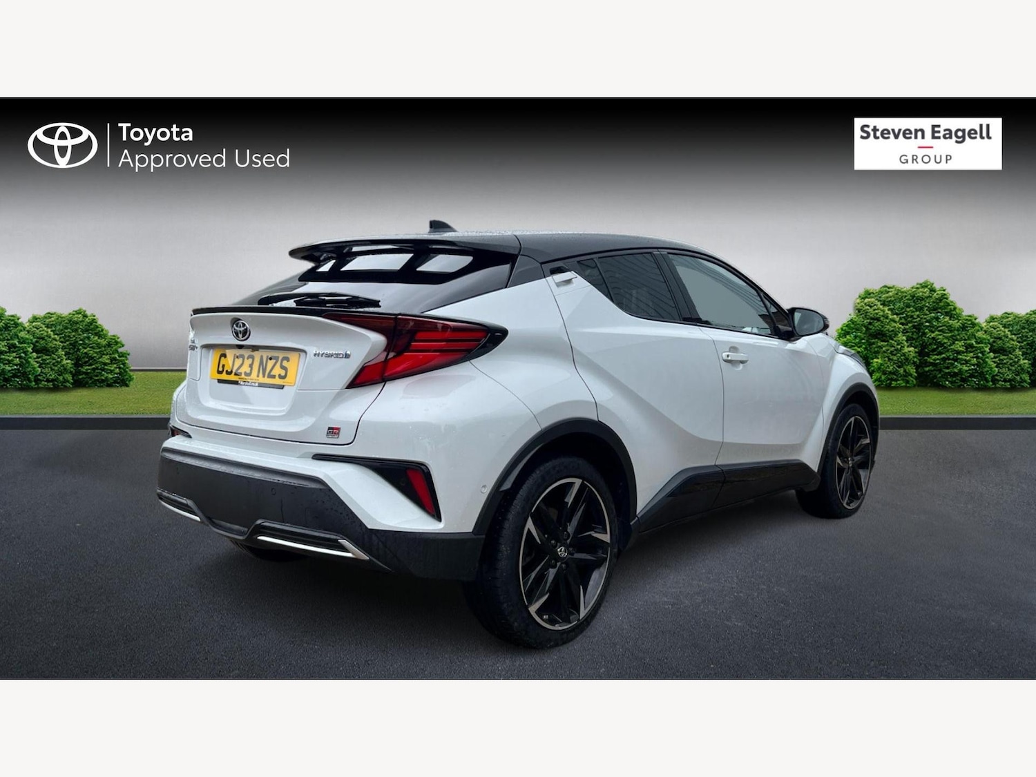Used Toyota C-HR 2023 for sale - 76988459: Photo 2