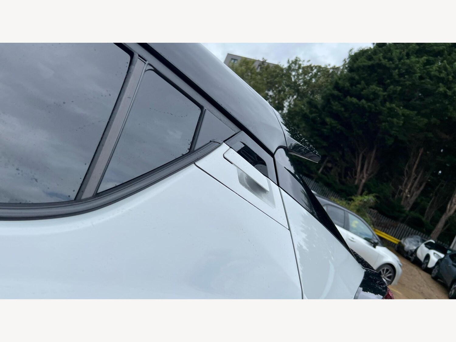 Used Toyota C-HR 2023 for sale - 76988459: Photo 24