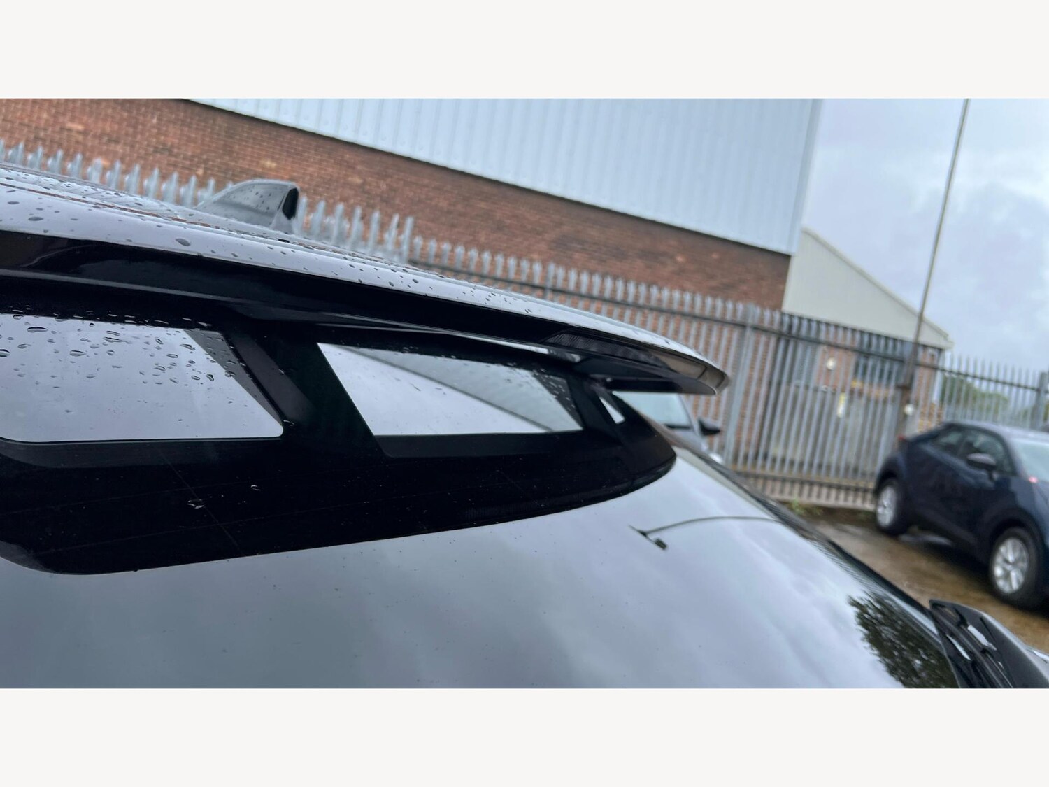 Used Toyota C-HR 2023 for sale - 76988459: Photo 25