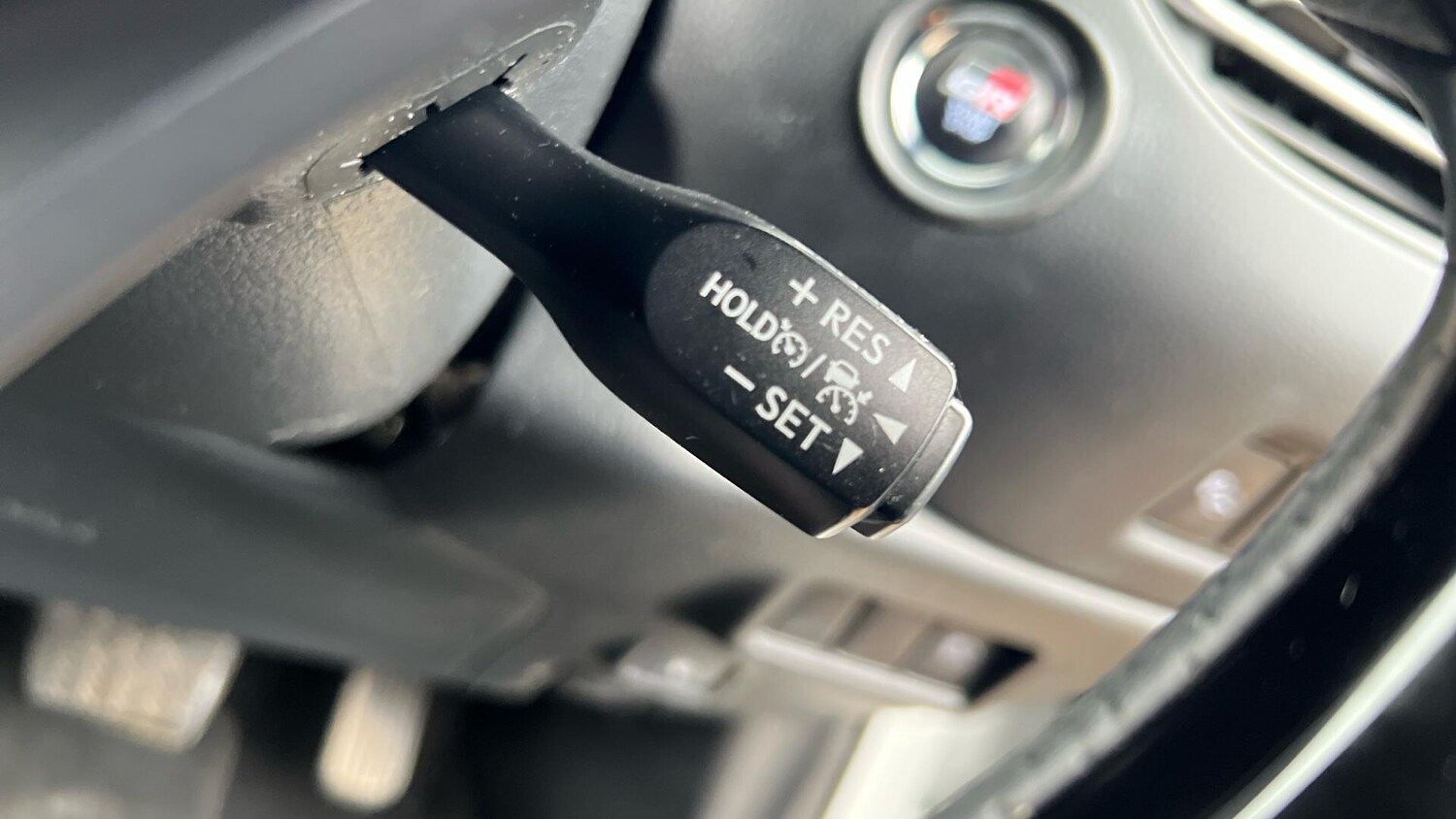 Used Toyota C-HR 2023 for sale - 76988459: Photo 50