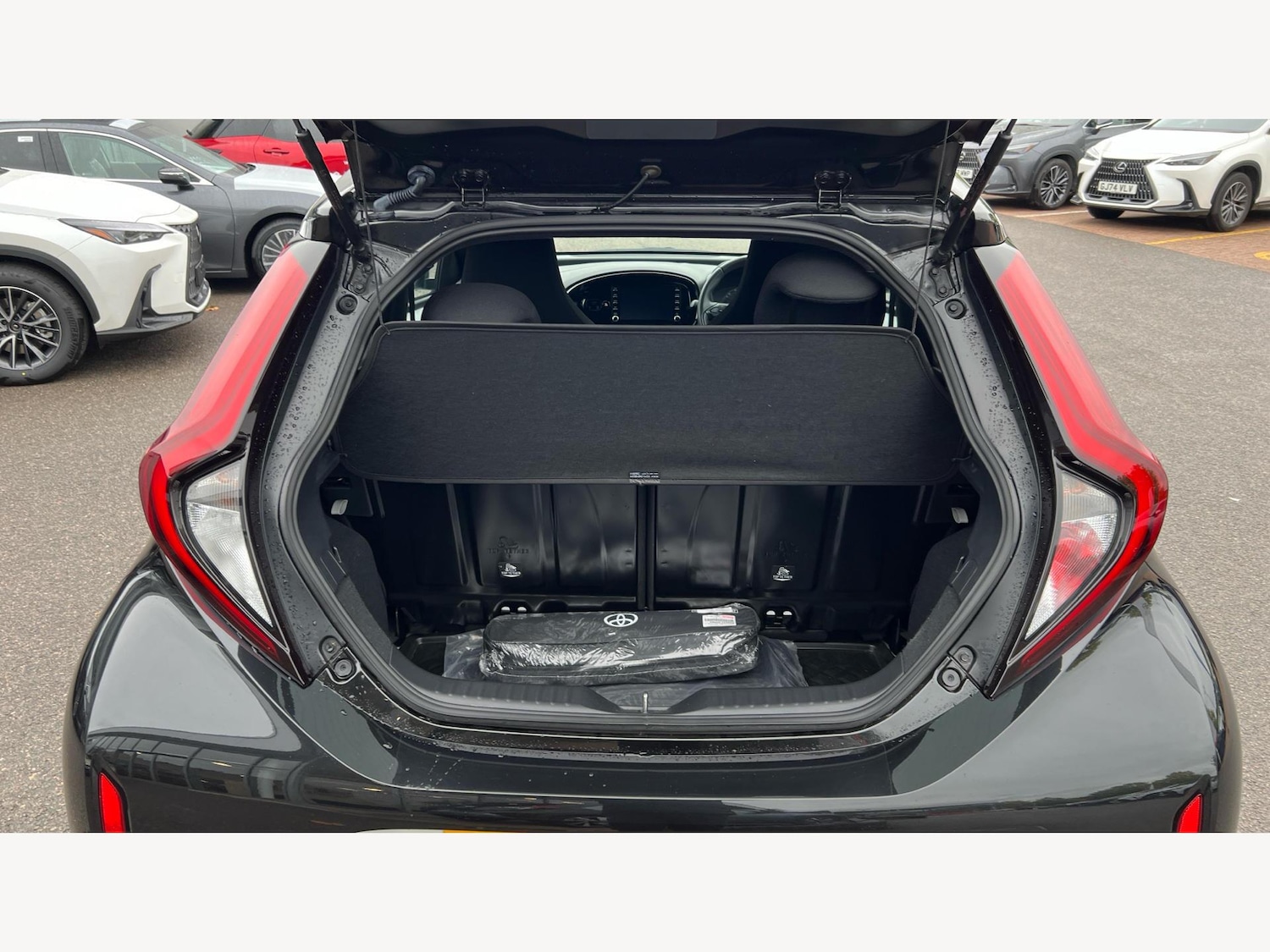 Used Toyota Aygo X 2023 for sale - 76175353: Photo 16