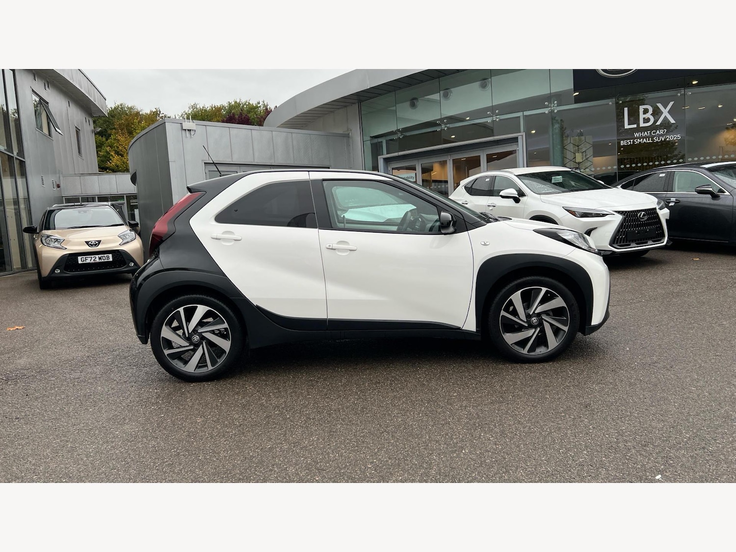 Used Toyota Aygo X 2023 for sale - 76175353: Photo 18