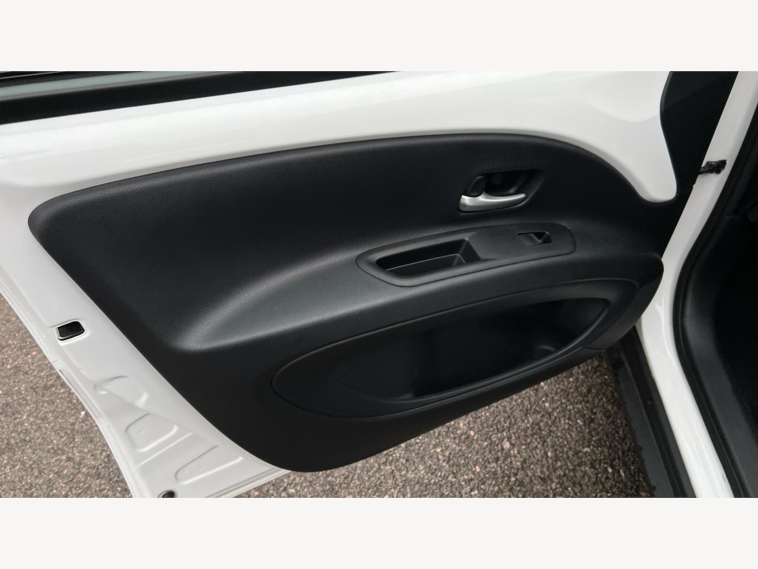 Used Toyota Aygo X 2023 for sale - 76175353: Photo 34