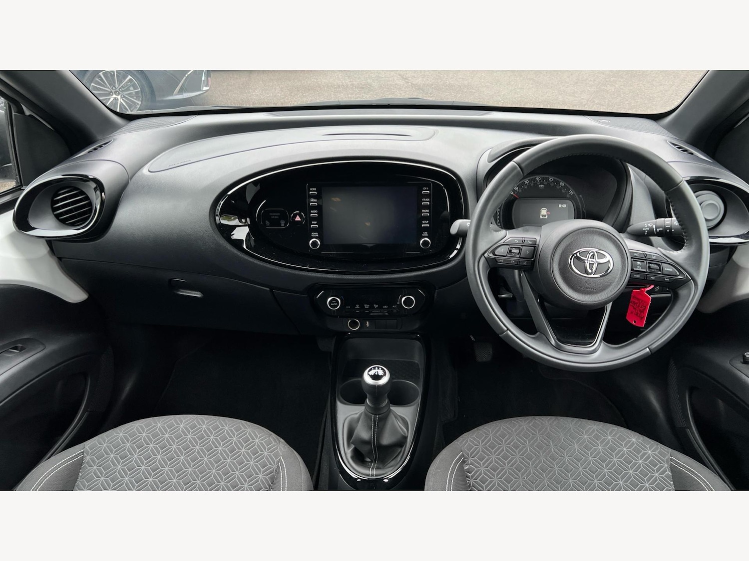 Used Toyota Aygo X 2023 for sale - 76175353: Photo 7