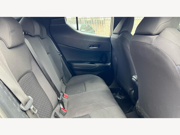 Used Toyota C-HR 2022 for sale - 76270066: Photo 14