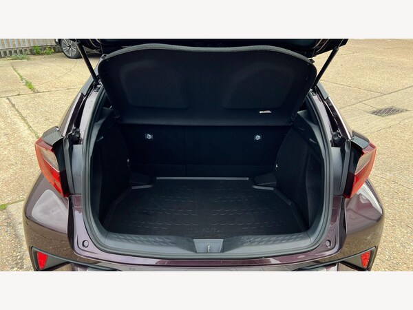 Used Toyota C-HR 2022 for sale - 76270066: Photo 16