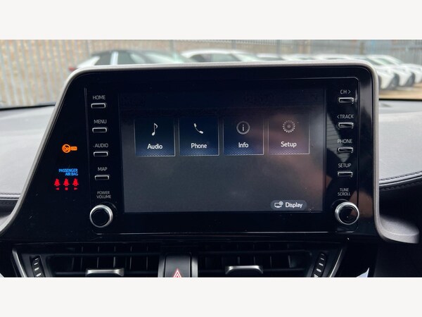 Used Toyota C-HR 2022 for sale - 76270066: Photo 9