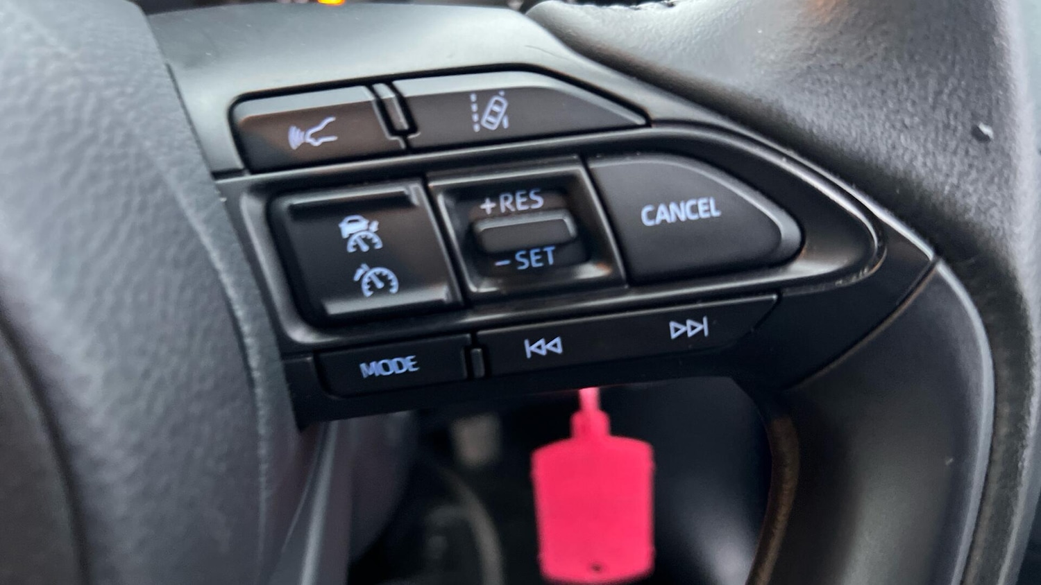 Used Toyota Aygo X 2024 for sale - 77215121: Photo 39