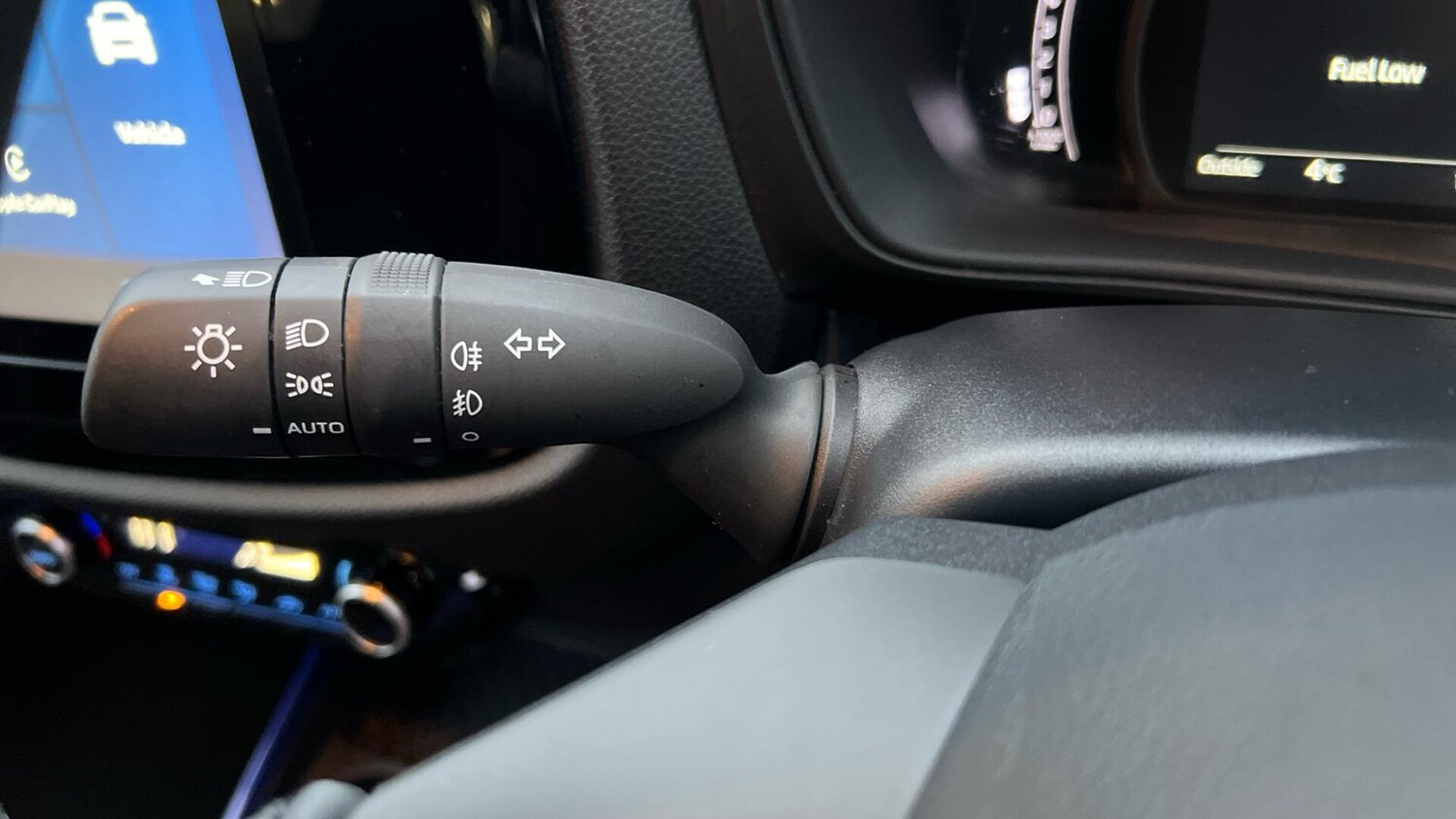 Used Toyota Aygo X 2024 for sale - 77215121: Photo 40