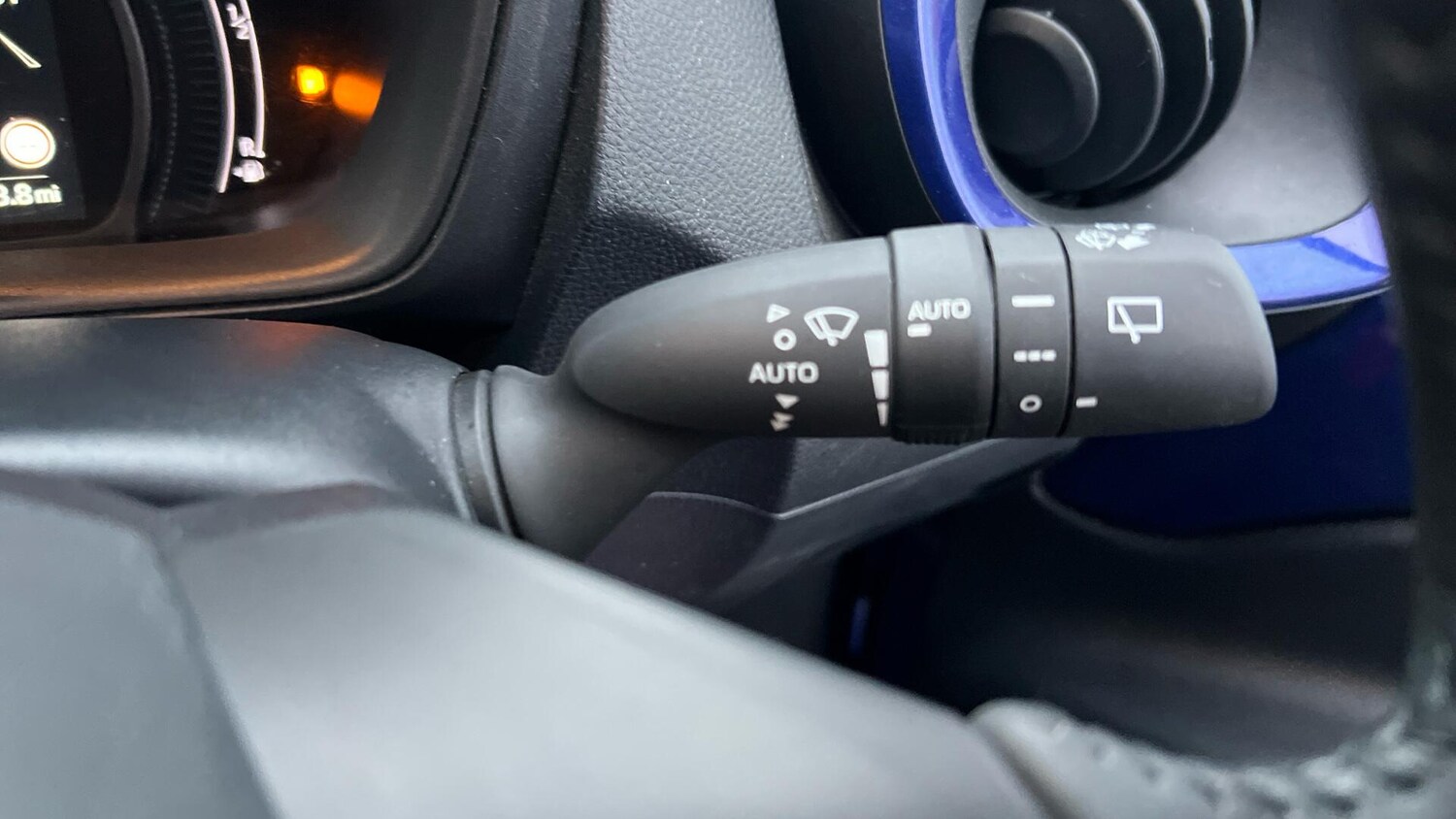 Used Toyota Aygo X 2024 for sale - 77215121: Photo 41