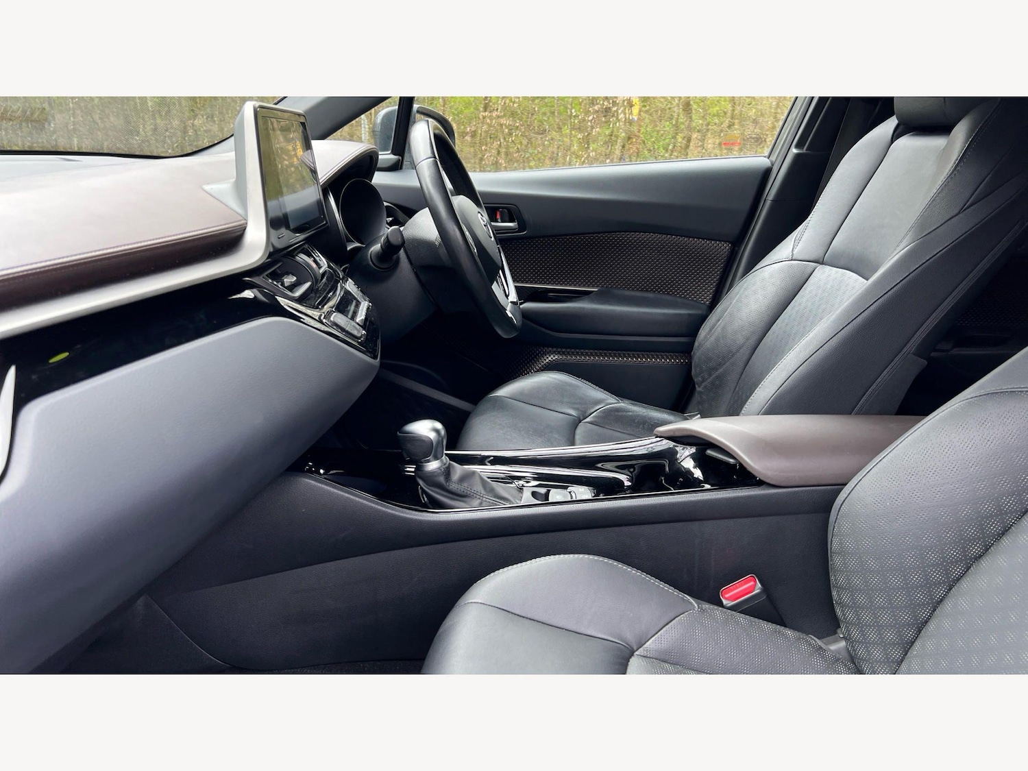 Used Toyota C-HR 2019 for sale - 77926207: Photo 12