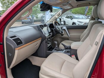 Used Toyota Land Cruiser 2022 for sale - 78548706: Photo