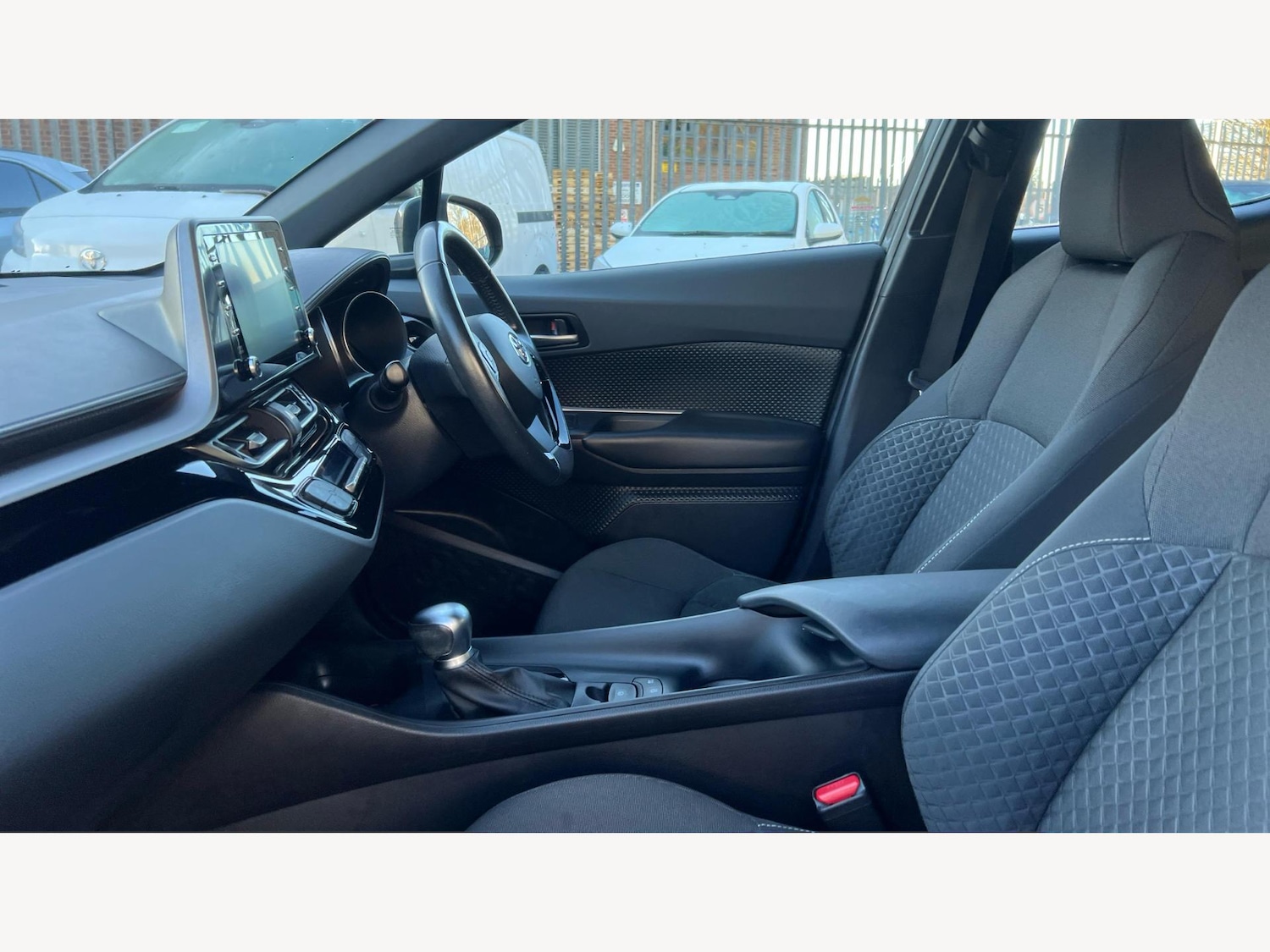 Used Toyota C-HR 2020 for sale - 77237919: Photo 12