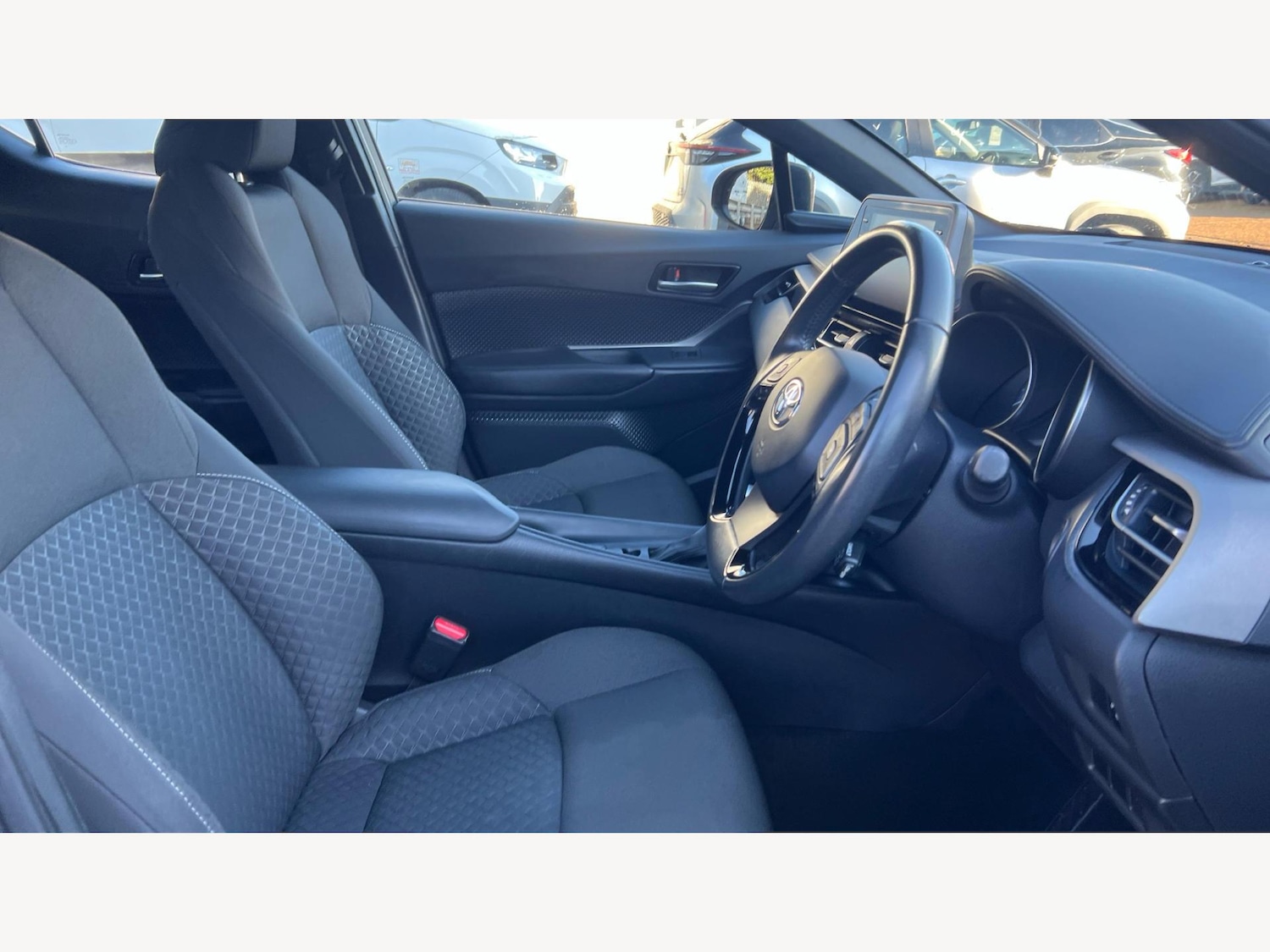 Used Toyota C-HR 2020 for sale - 77237919: Photo 13