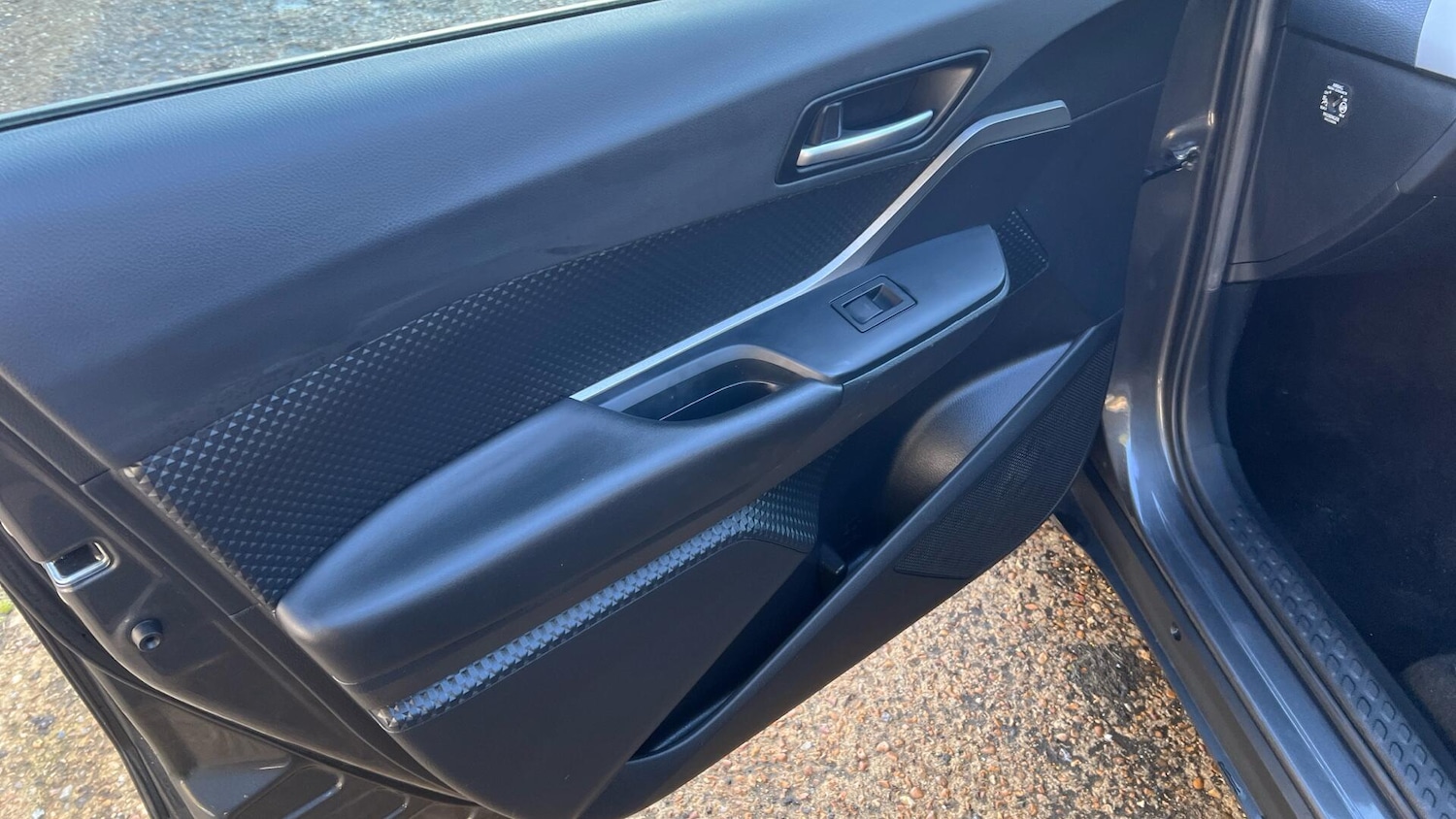 Used Toyota C-HR 2020 for sale - 77237919: Photo 34