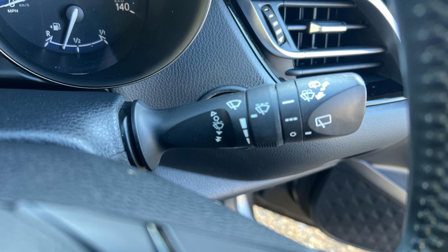 Used Toyota C-HR 2020 for sale - 77237919: Photo 43