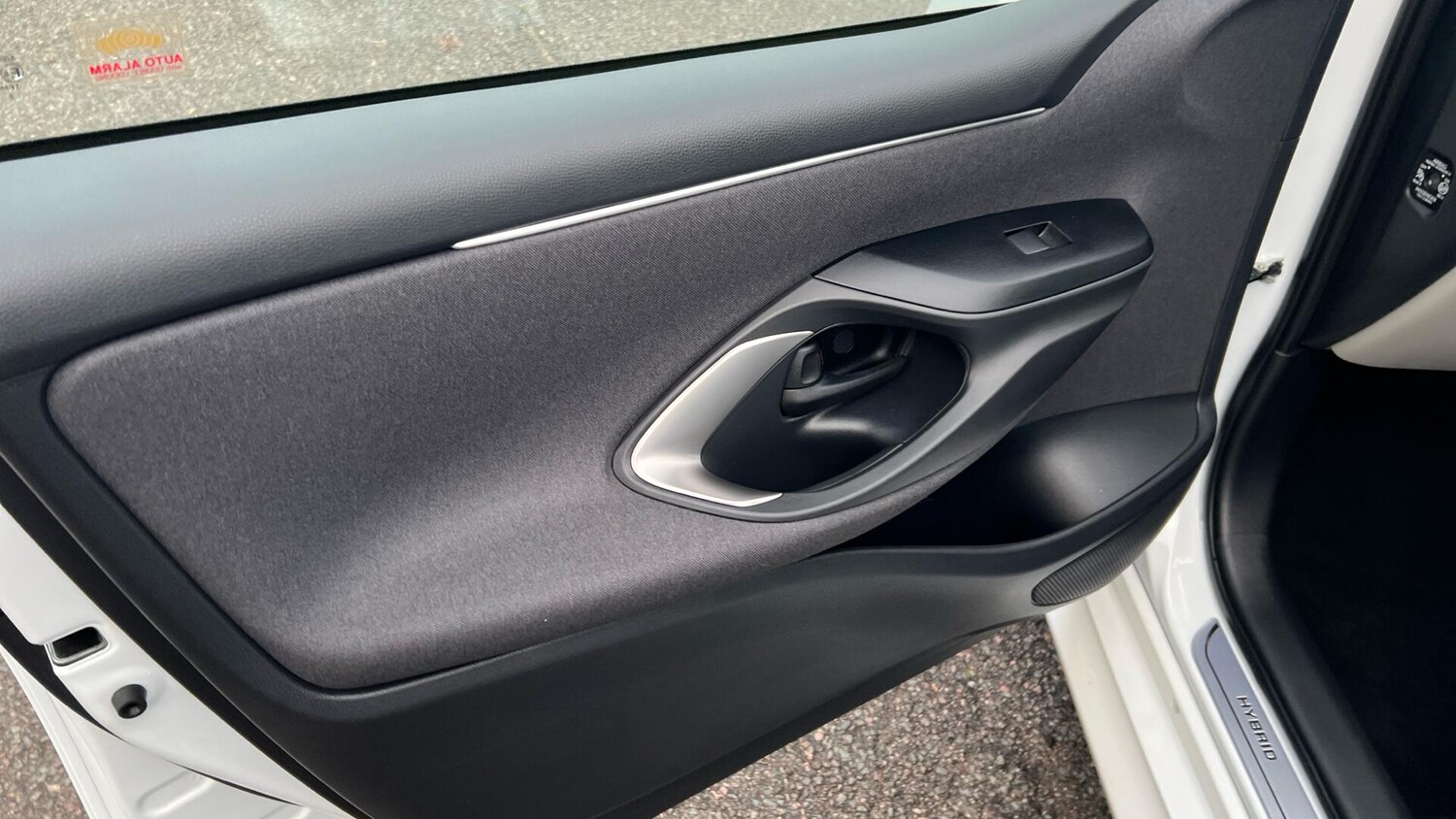 Used Toyota Yaris 2024 for sale - 77074163: Photo 34