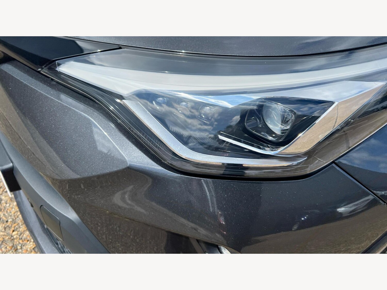 Used Toyota C-HR 2023 for sale - 76801009: Photo 22