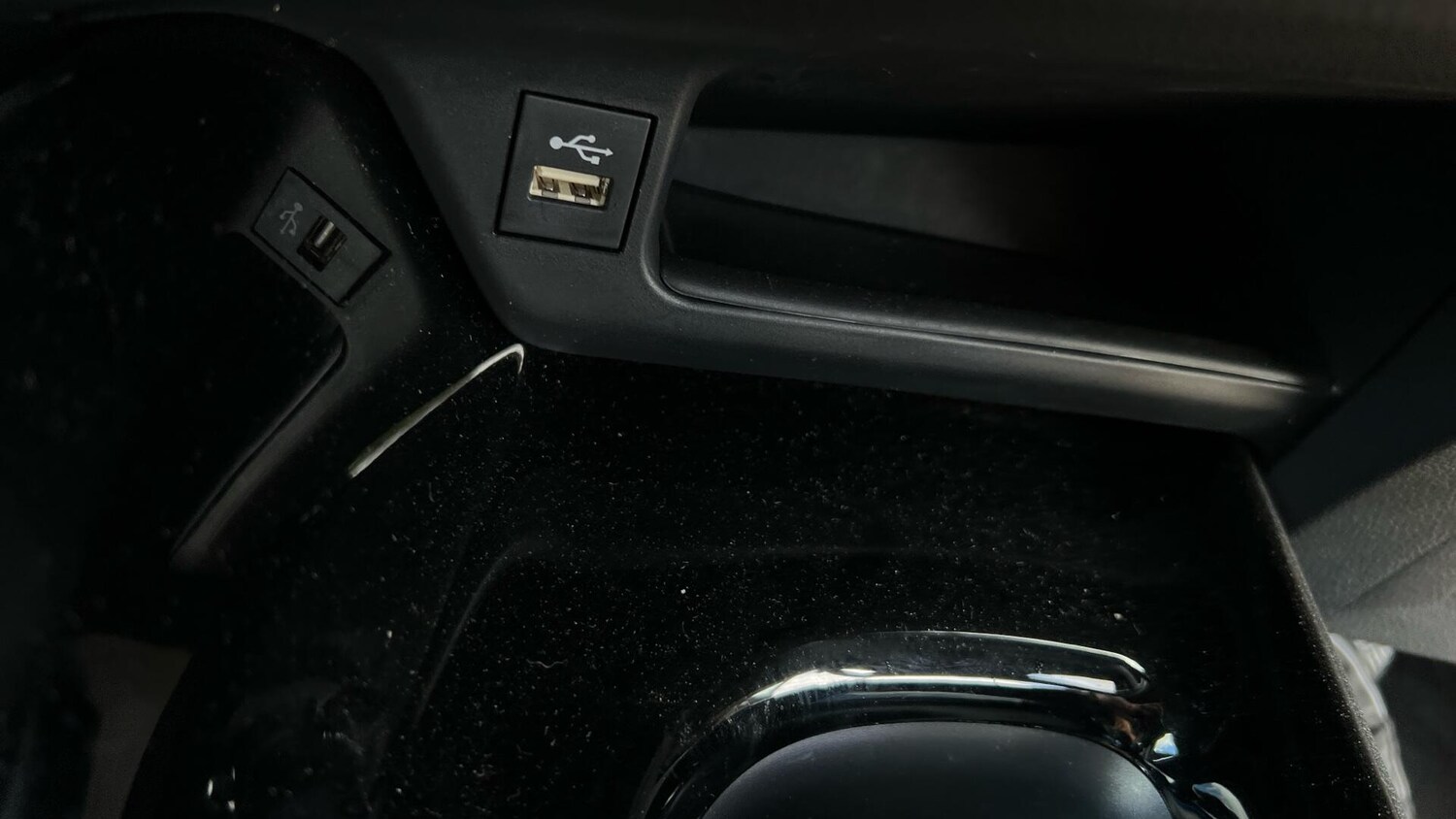 Used Toyota C-HR 2023 for sale - 76801009: Photo 38