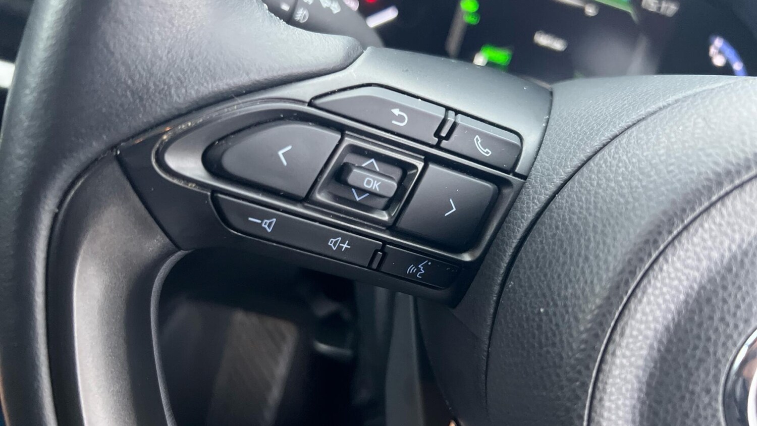 Used Toyota Yaris Cross for sale - 77214911: Photo 38