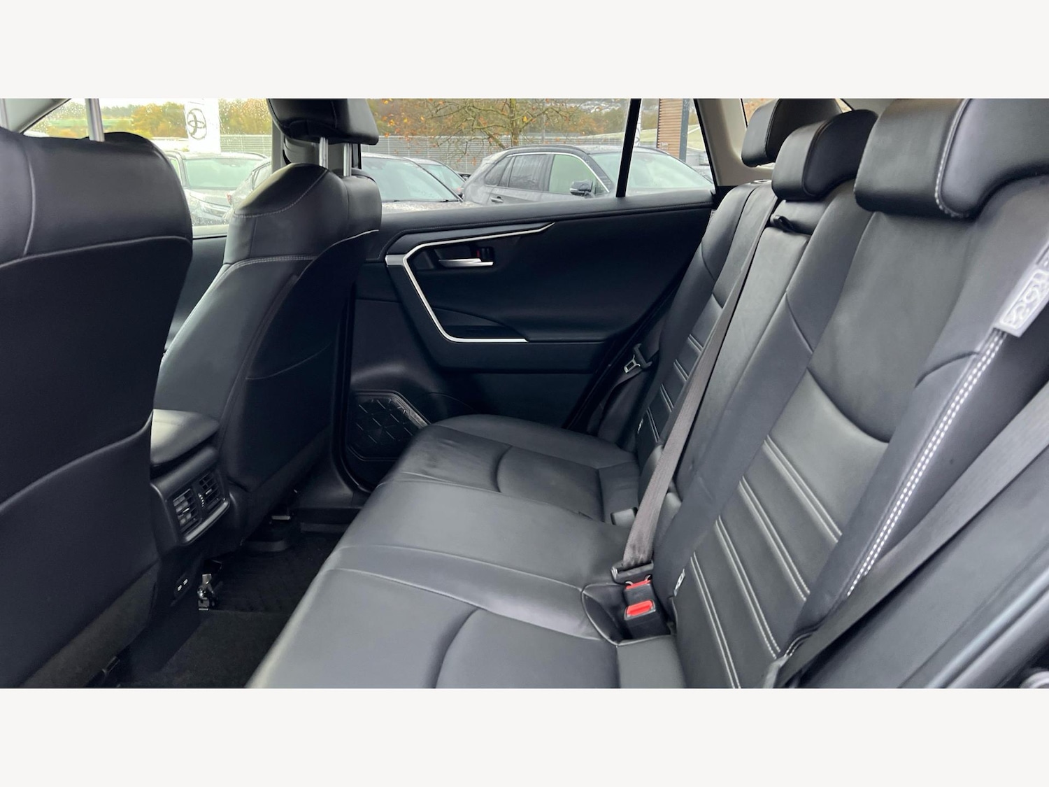 Used Toyota RAV4 2022 for sale - 76549567: Photo 15