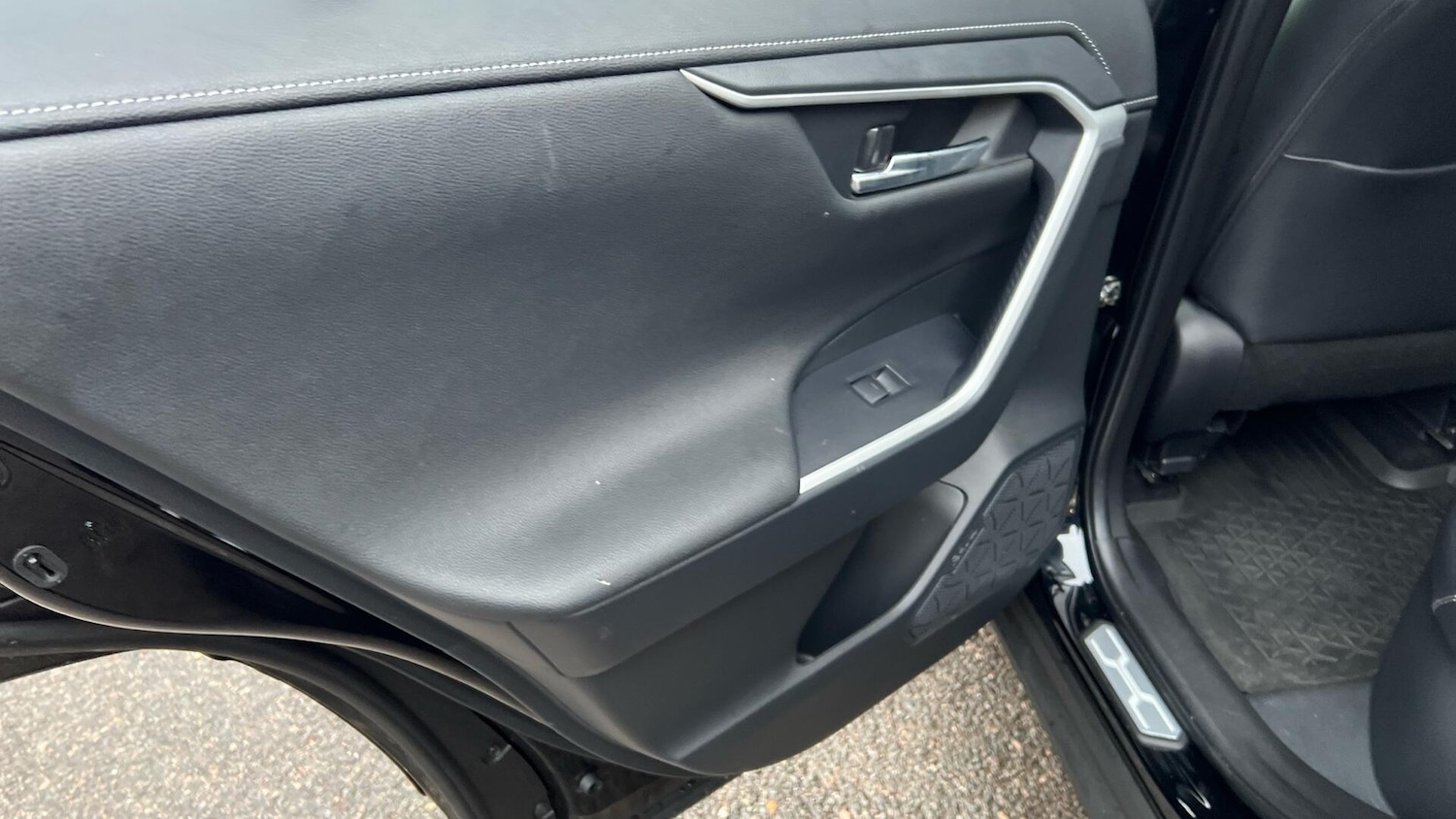 Used Toyota RAV4 2022 for sale - 76549567: Photo 33