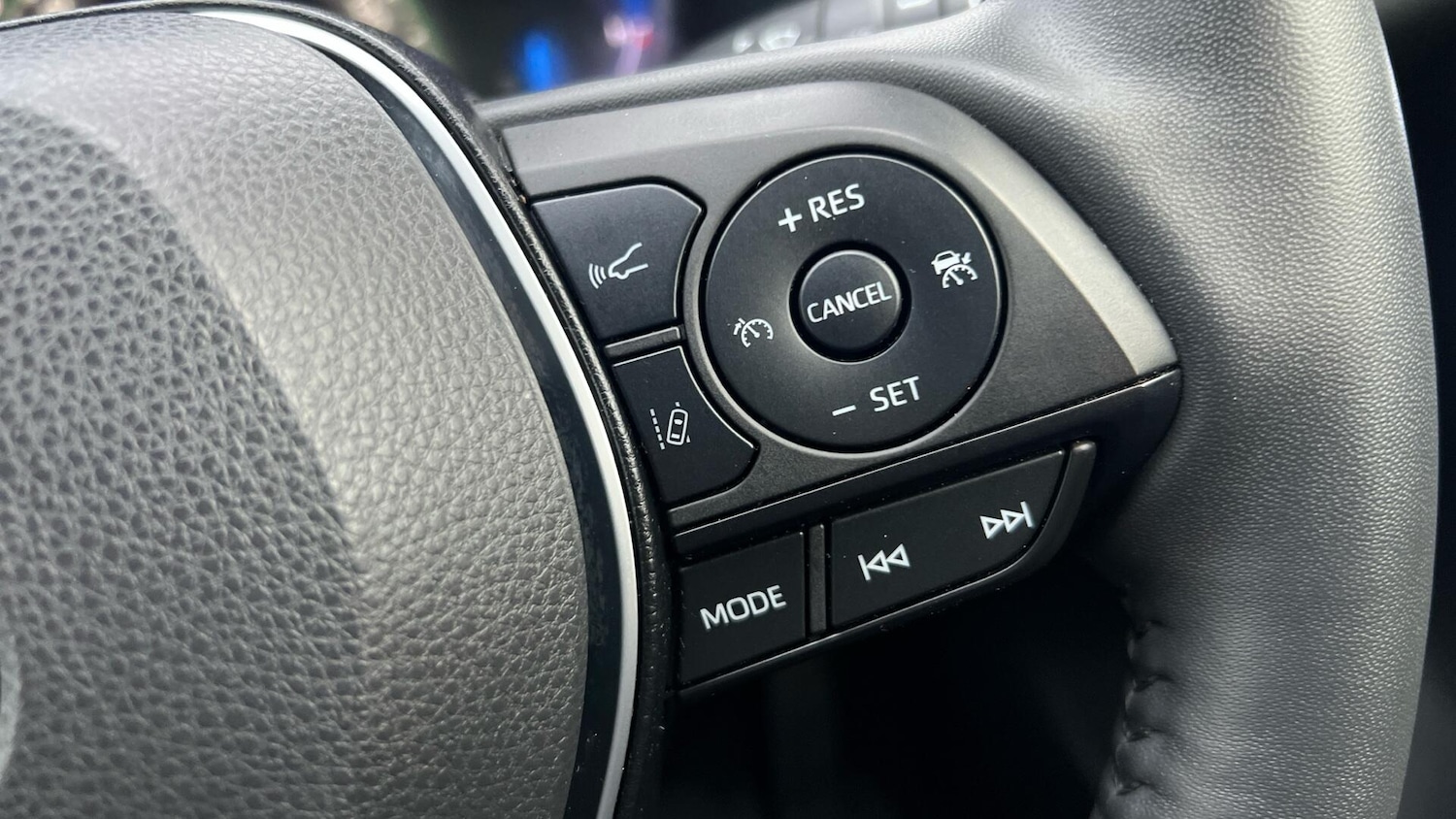 Used Toyota RAV4 2022 for sale - 76549567: Photo 39