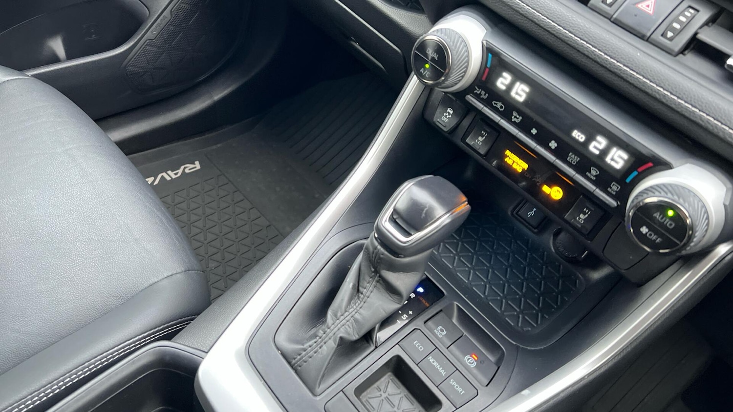 Used Toyota RAV4 2022 for sale - 76549567: Photo 44