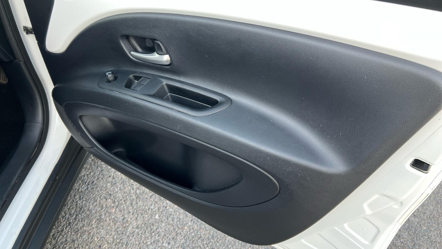 Used Toyota Aygo X 2023 for sale - 78115817: Photo 29