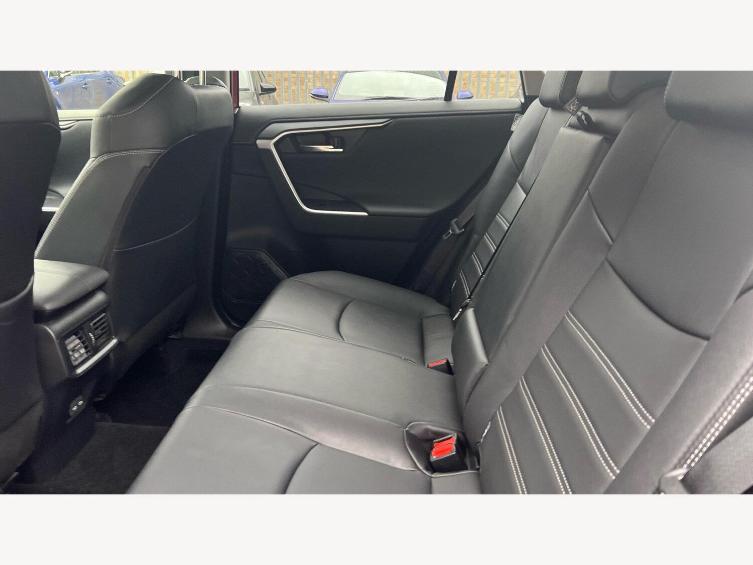 Used Toyota RAV4 2023 for sale - 76527839: Photo 15