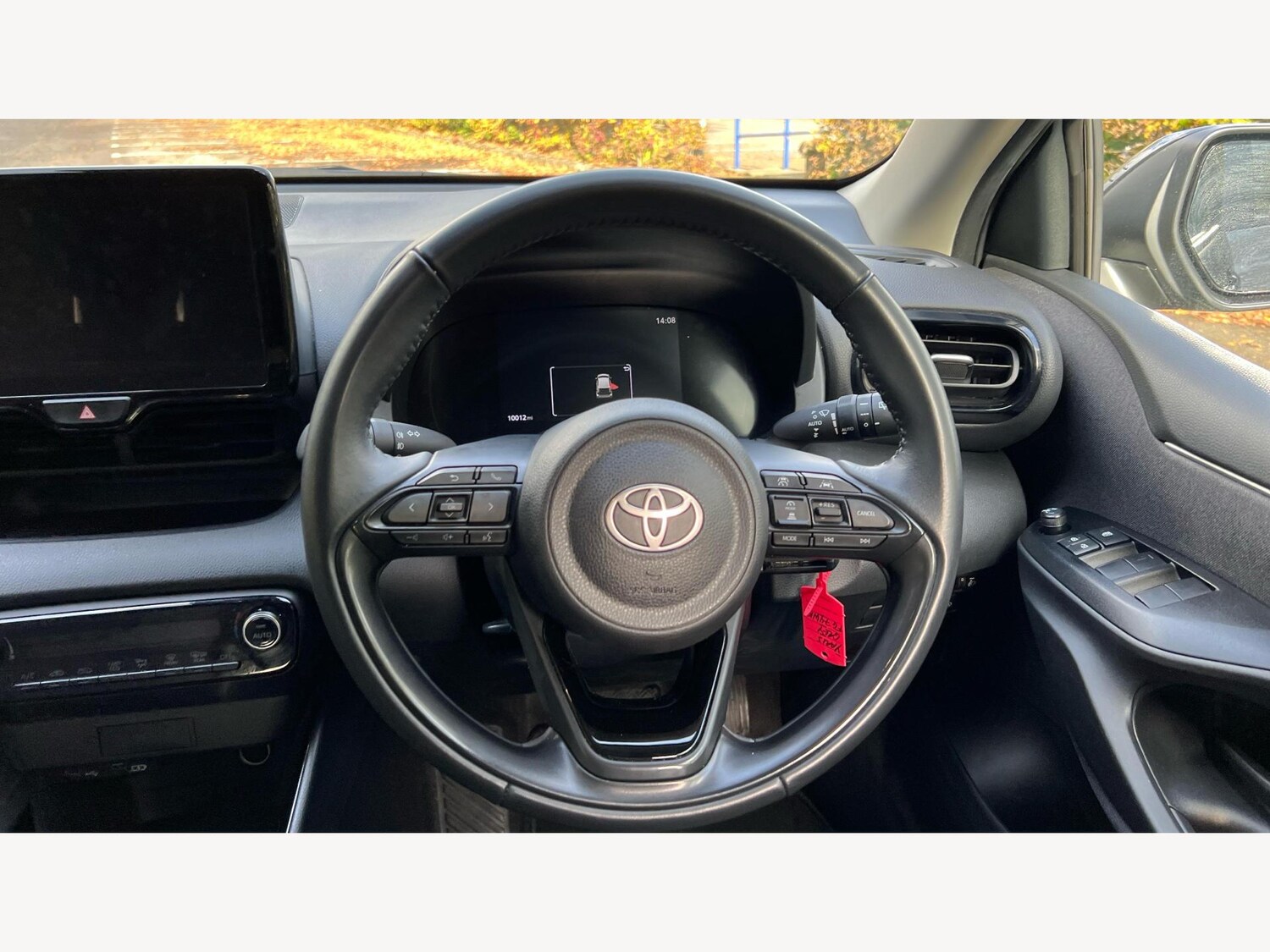 Used Toyota Yaris 2024 for sale - 76456916: Photo 10