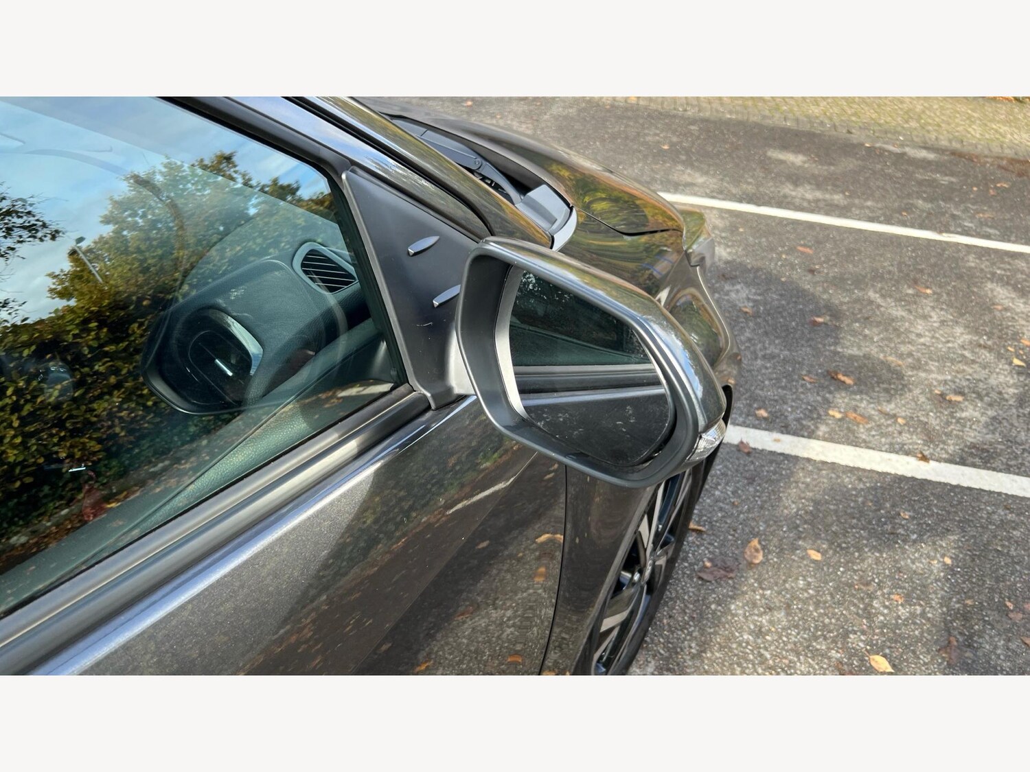 Used Toyota Yaris 2024 for sale - 76456916: Photo 29