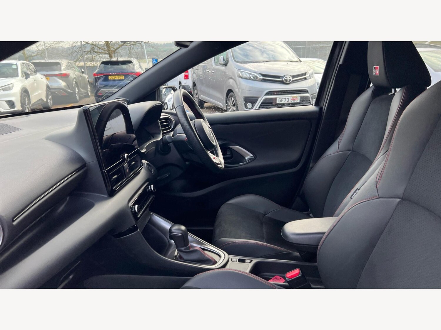 Used Toyota Yaris 2024 for sale - 77523782: Photo 12