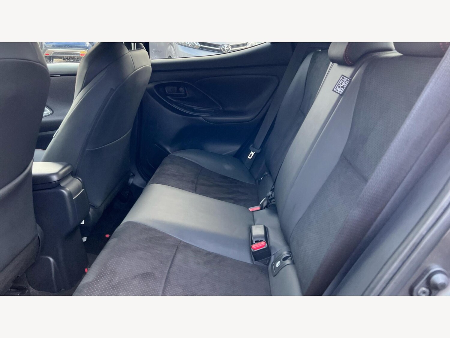 Used Toyota Yaris 2024 for sale - 77523782: Photo 15