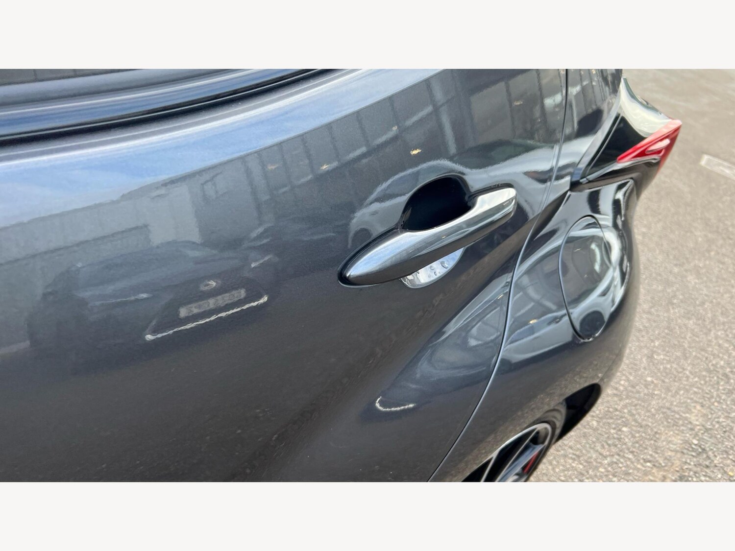 Used Toyota Yaris 2024 for sale - 77523782: Photo 24