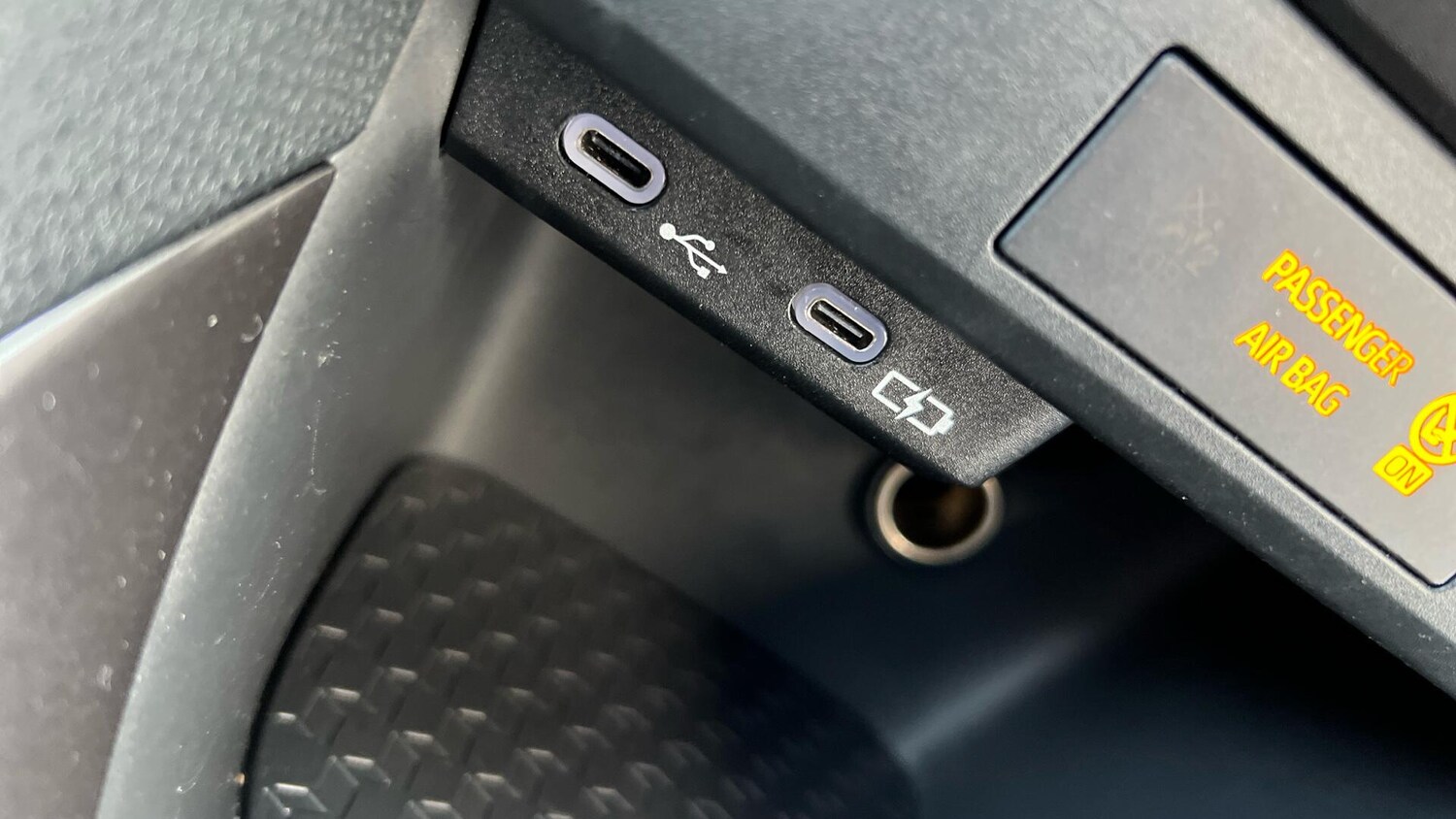 Used Toyota Yaris 2024 for sale - 77523782: Photo 42