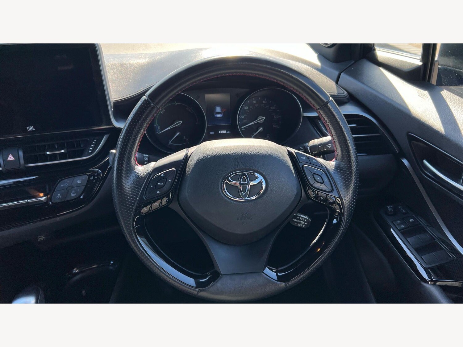 Used Toyota C-HR for sale - 78006674: Photo 10