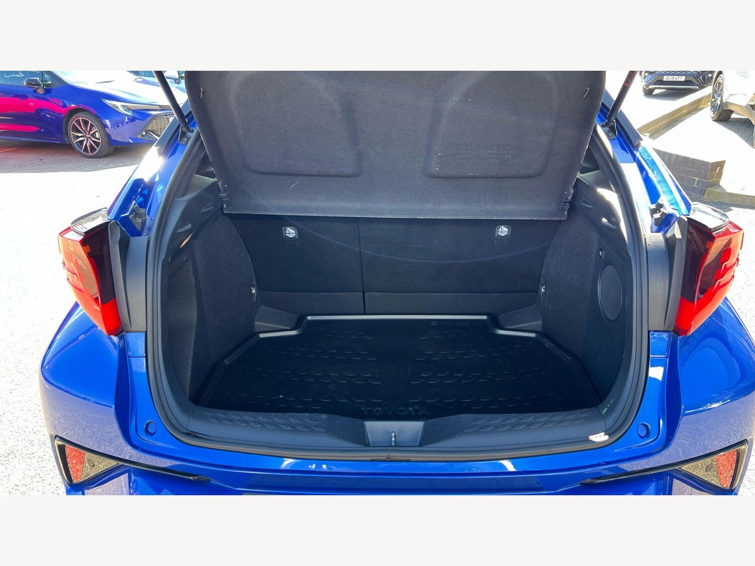 Used Toyota C-HR for sale - 78006674: Photo 16