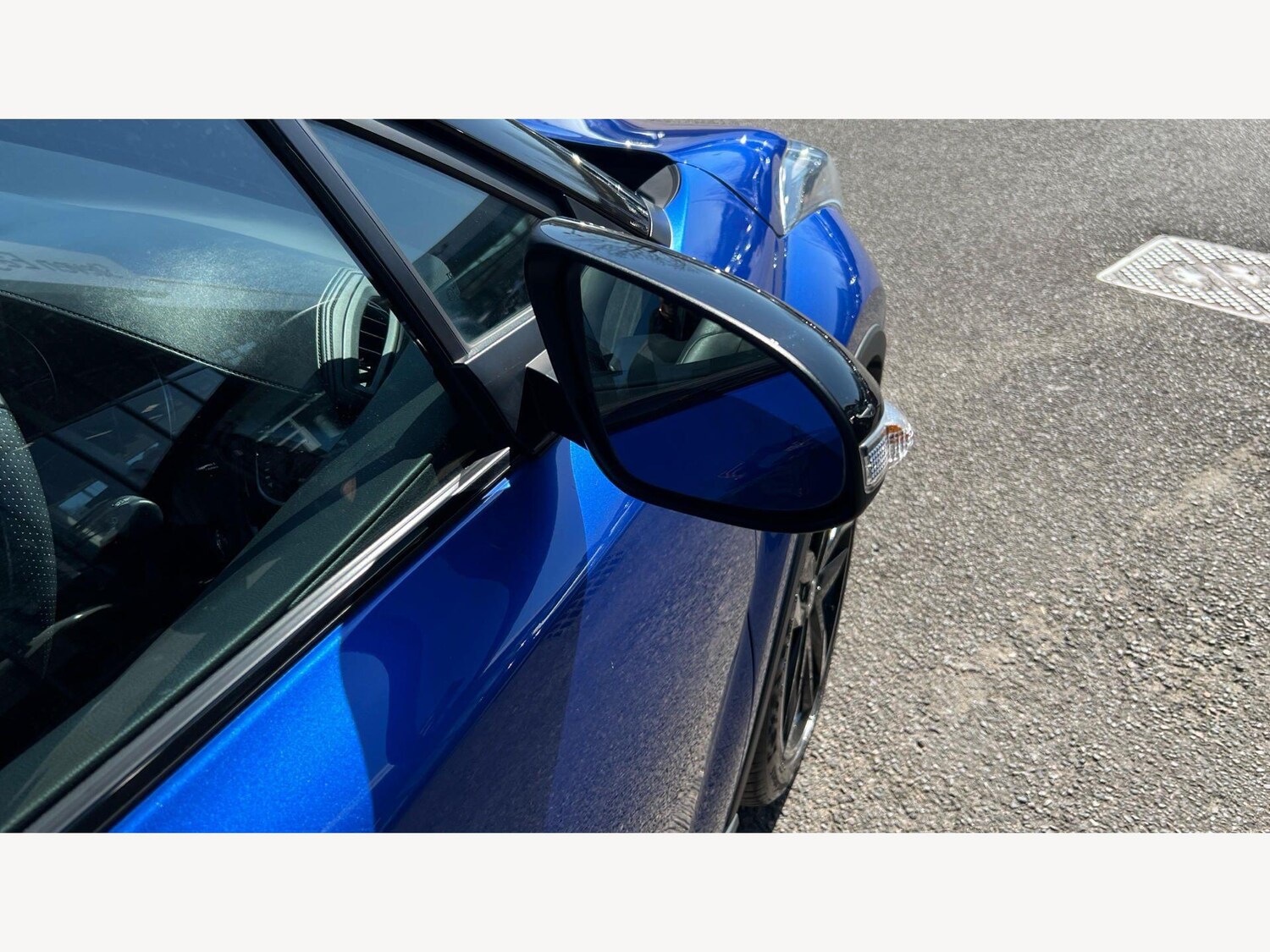 Used Toyota C-HR for sale - 78006674: Photo 30