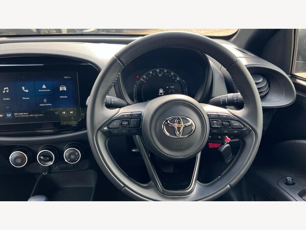 Used Toyota Aygo X 2024 for sale - 76270853: Photo 10