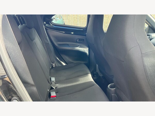 Used Toyota Aygo X 2024 for sale - 76270853: Photo 14