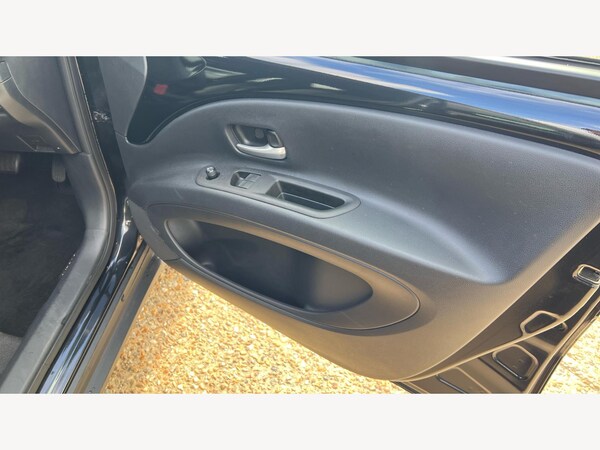 Used Toyota Aygo X 2024 for sale - 76270853: Photo 31