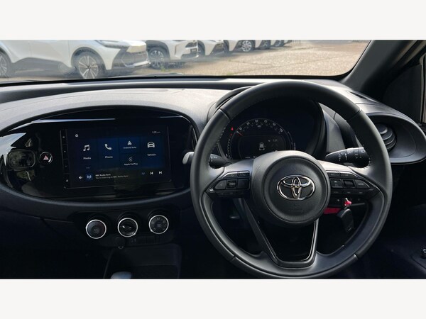 Used Toyota Aygo X 2024 for sale - 76270853: Photo 8