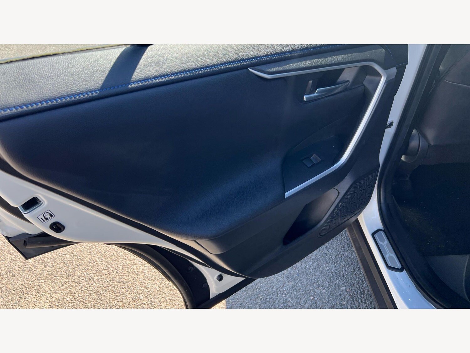 Used Toyota RAV4 2021 for sale - 78115923: Photo 34