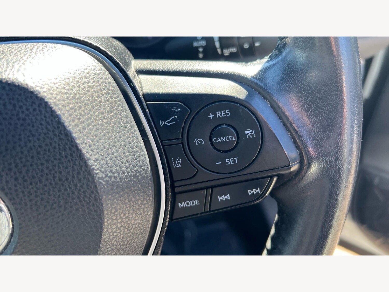 Used Toyota RAV4 2021 for sale - 78115923: Photo 42